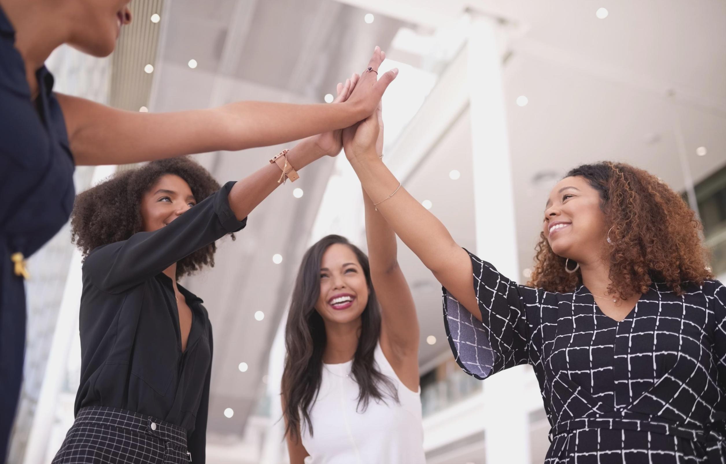 Interactive seminar workspace with security documentation and code examples